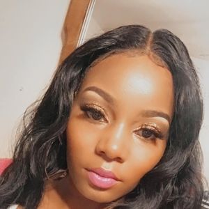 Meet your Posher, Katrina